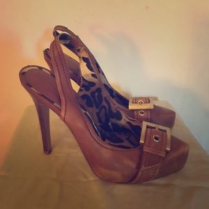 Jessica Simpson brown leather buckle strap heels